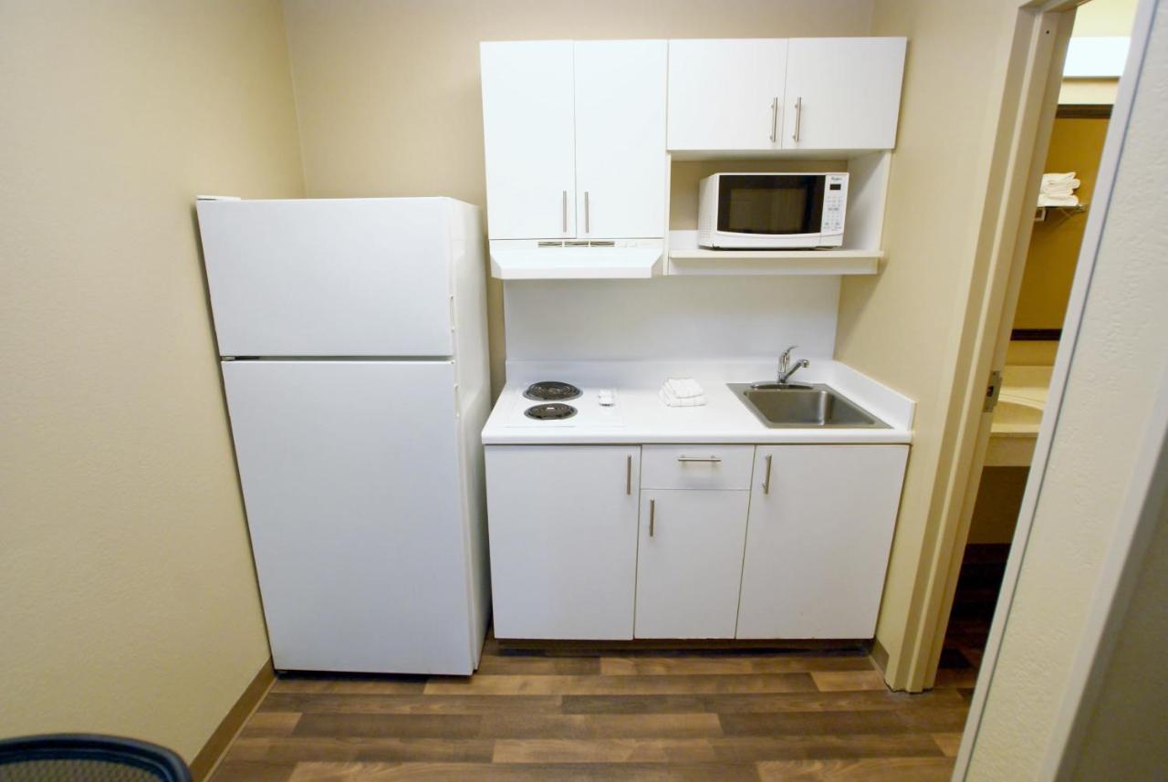 Extended Stay America Select Suites - Newport News - Oyster Point Eksteriør billede