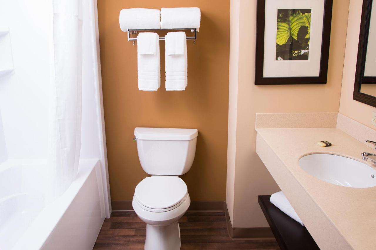 Extended Stay America Select Suites - Newport News - Oyster Point Eksteriør billede