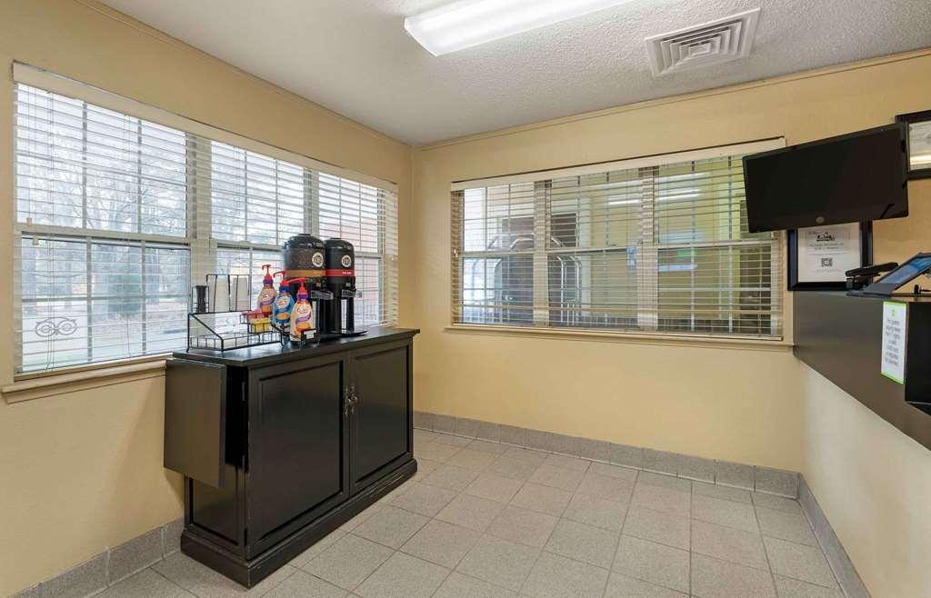 Extended Stay America Select Suites - Newport News - Oyster Point Interiør billede