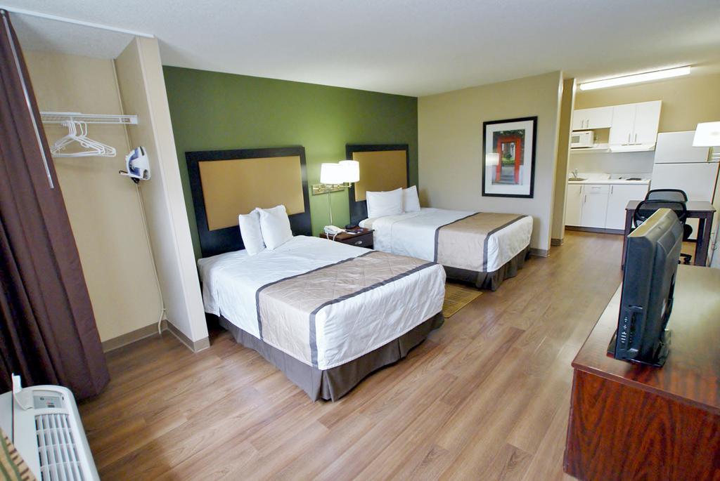 Extended Stay America Select Suites - Newport News - Oyster Point Eksteriør billede